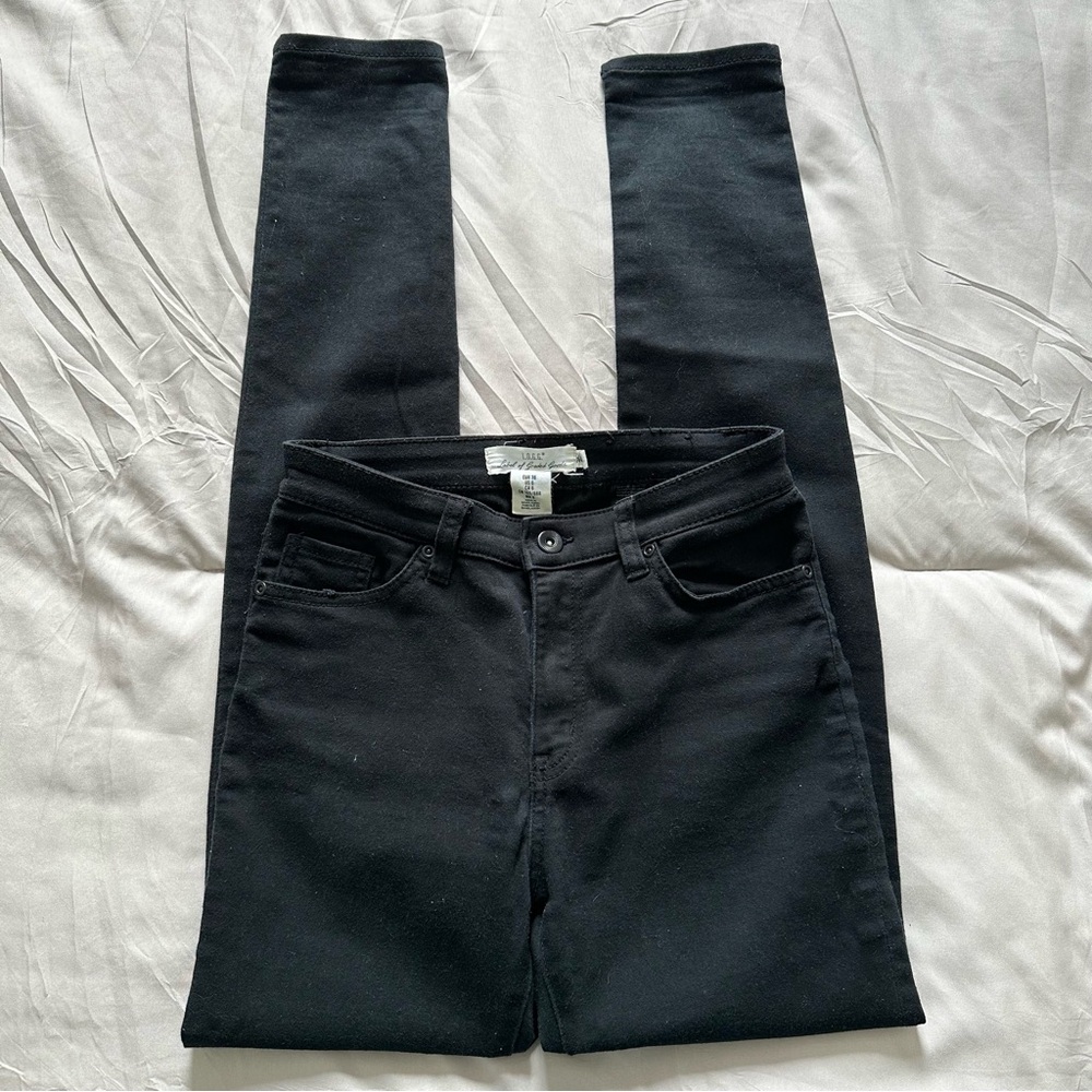H&M Jeans - Picture 2 of 5